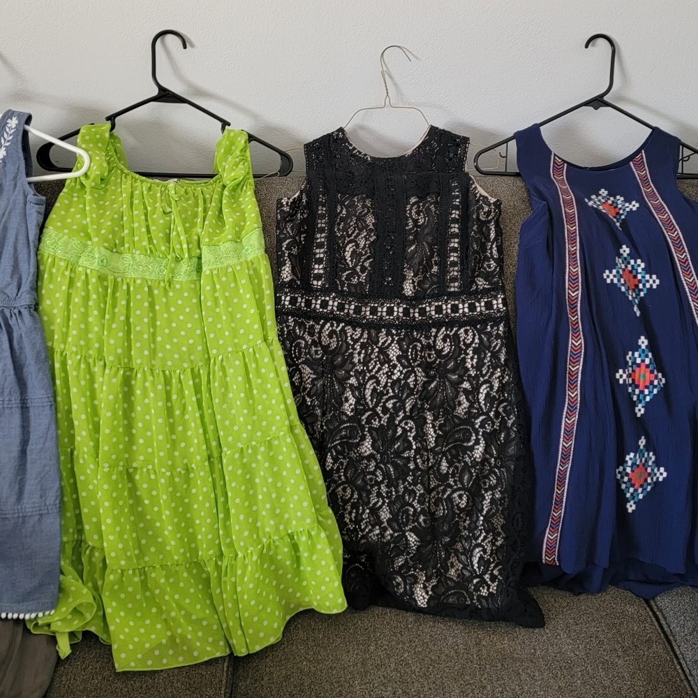 Girls dresses